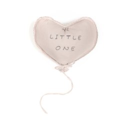 Hi Little One - Poduszka dekoracyjna z organicznego muślinu Heart Blush